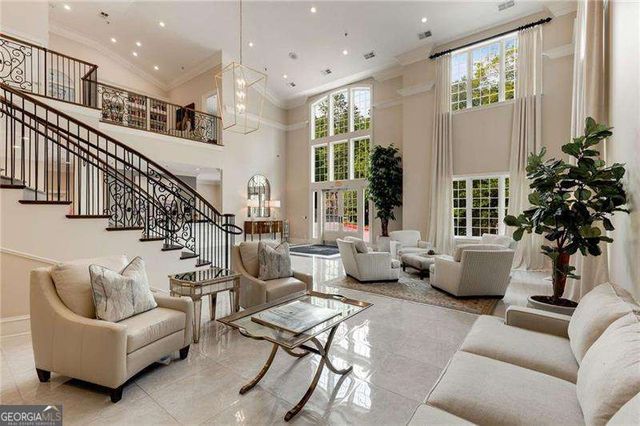 3280 STILLHOUSE Lane SE 410, Atlanta, GA 30339