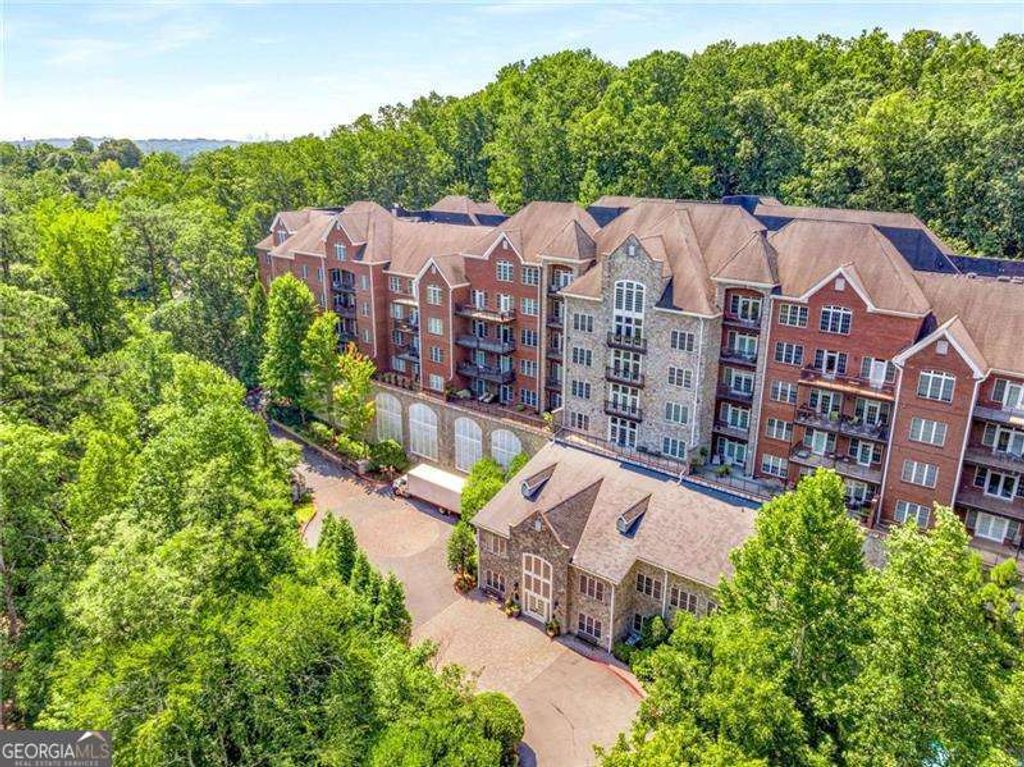 3280 STILLHOUSE Lane SE 410, Atlanta, GA 30339