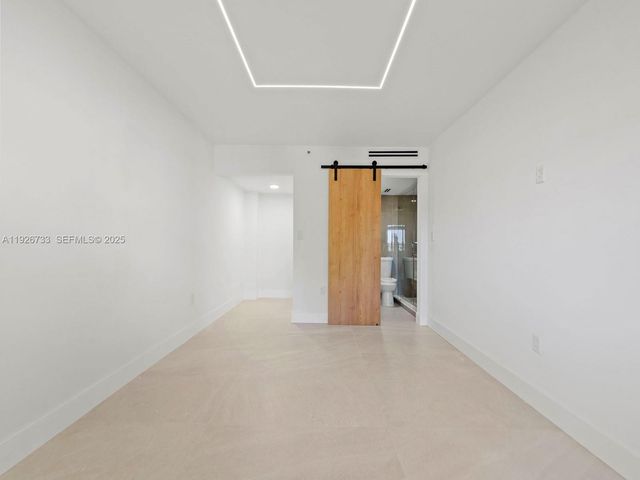 4854 NW 7th St 206, Miami, FL 33126