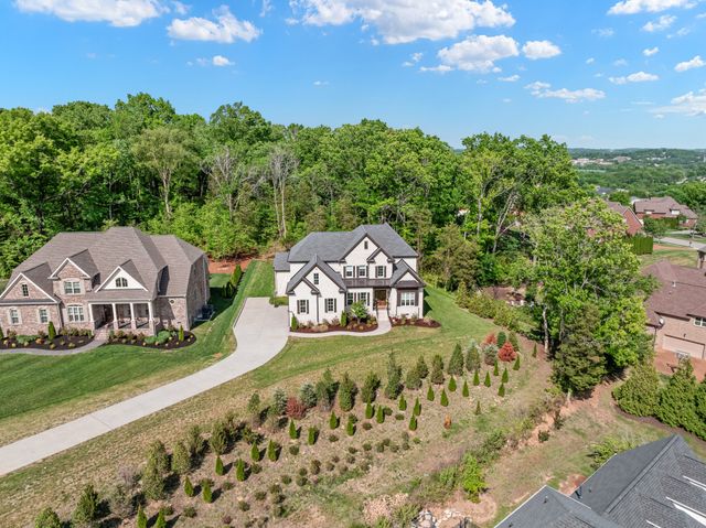 2032 Vail Trce, Nolensville, TN 37135