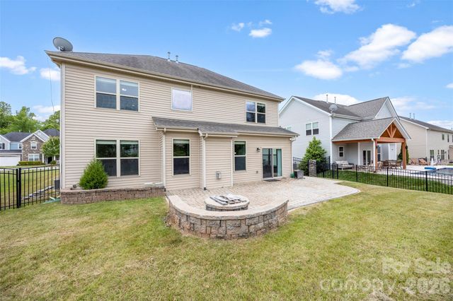 2622 Treeline Drive, Concord, NC 28027