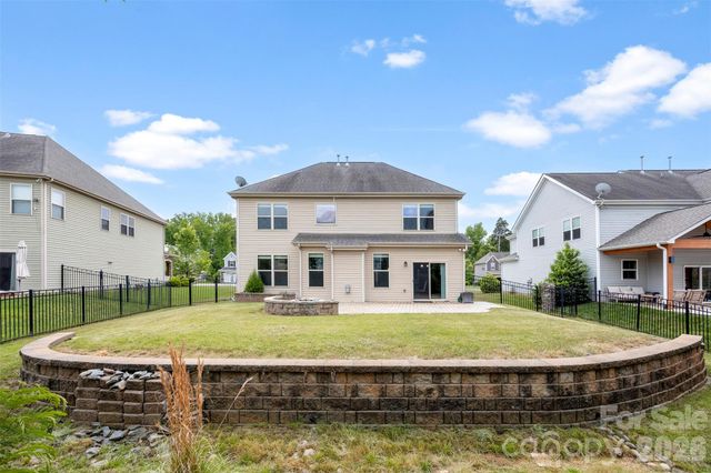 2622 Treeline Drive, Concord, NC 28027