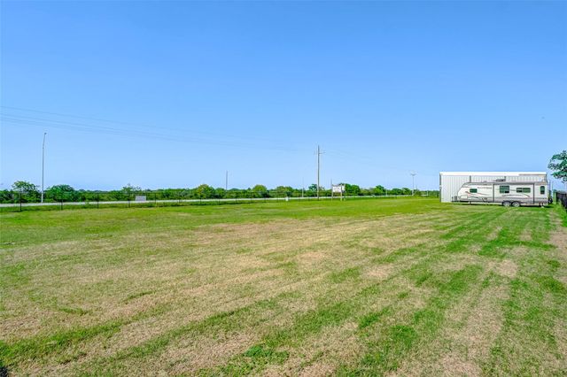 2024 Hwy 87, Port Bolivar, TX 77650