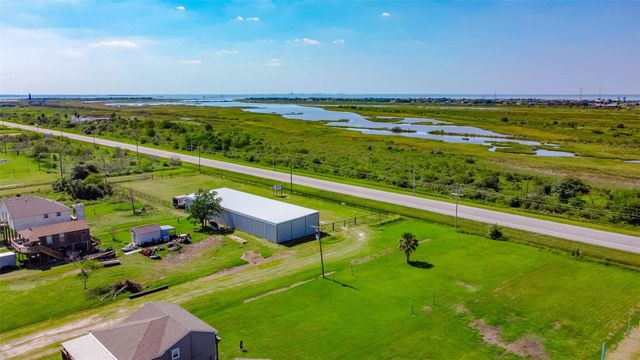 2024 Hwy 87, Port Bolivar, TX 77650