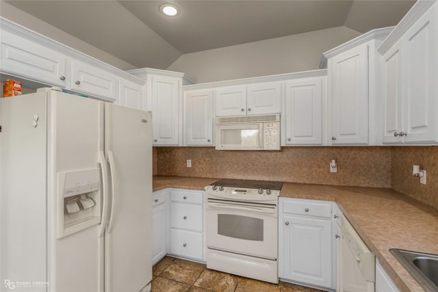 2210 Stockwell Road, Bossier City, LA 71111