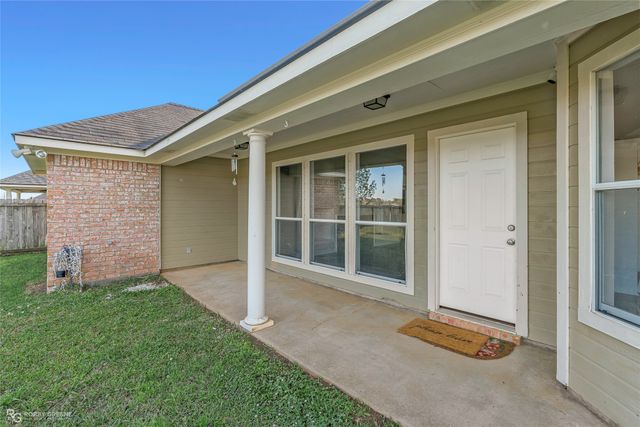 2210 Stockwell Road, Bossier City, LA 71111