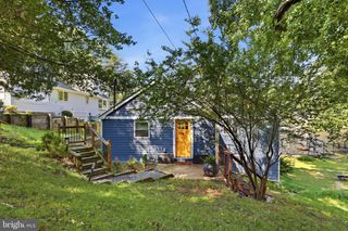 8014 FOREST GLEN DR, Pasadena, MD 21122