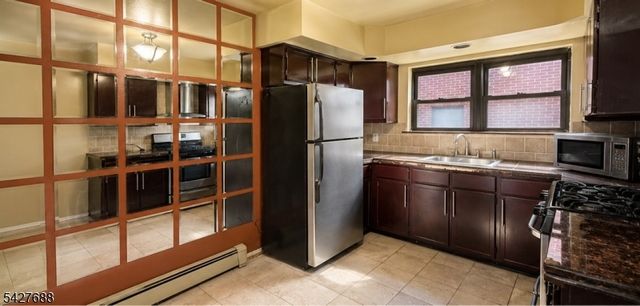 183 Terhune Ave C, Lodi Boro, NJ 07644