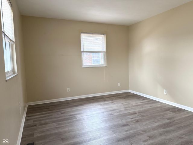 621 Aberdeen Drive, Indianapolis, IN 46241