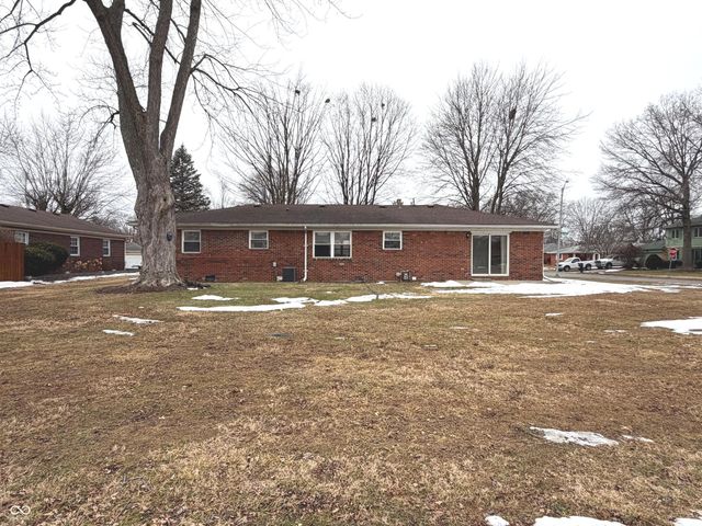 621 Aberdeen Drive, Indianapolis, IN 46241