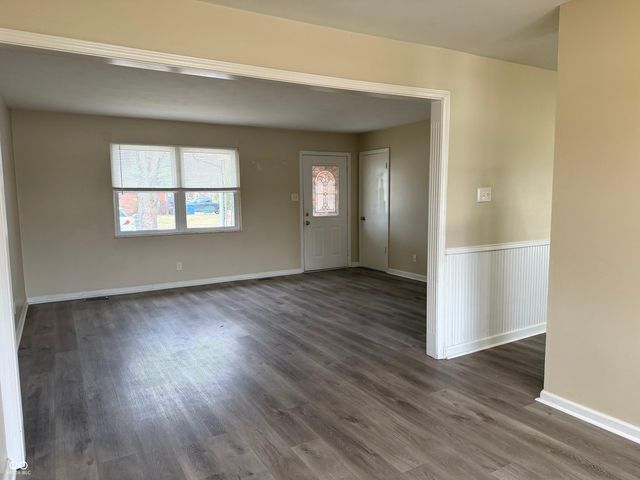 621 Aberdeen Drive, Indianapolis, IN 46241