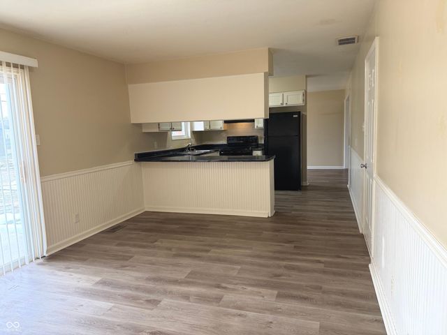 621 Aberdeen Drive, Indianapolis, IN 46241