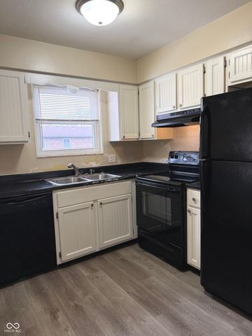 621 Aberdeen Drive, Indianapolis, IN 46241