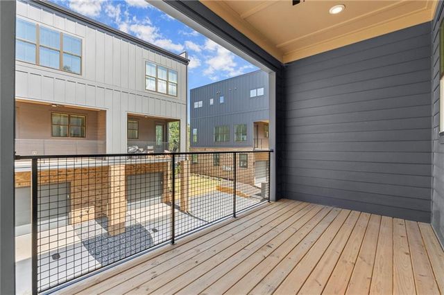 1135 Knight Walk NW, Atlanta, GA 30318