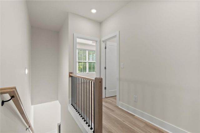 1135 Knight Walk NW, Atlanta, GA 30318