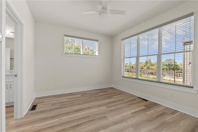 1135 Knight Walk NW, Atlanta, GA 30318