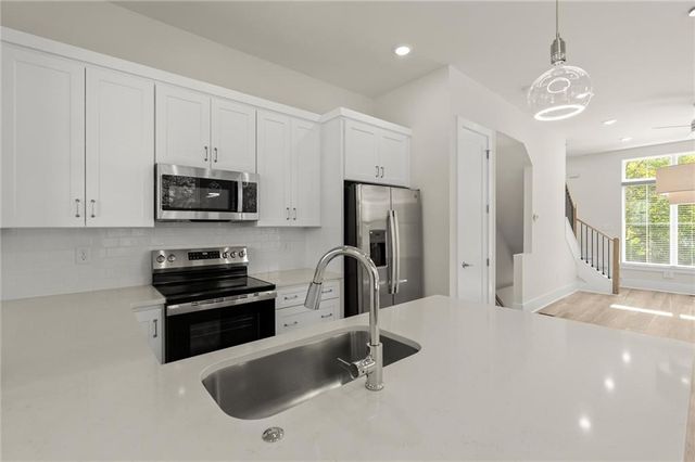 1135 Knight Walk NW, Atlanta, GA 30318