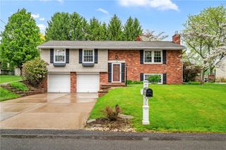 136 Kenney Drive, Leet Twp, PA 15143