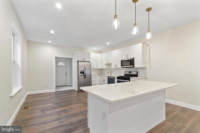215 N 53RD ST, Philadelphia, PA 19139