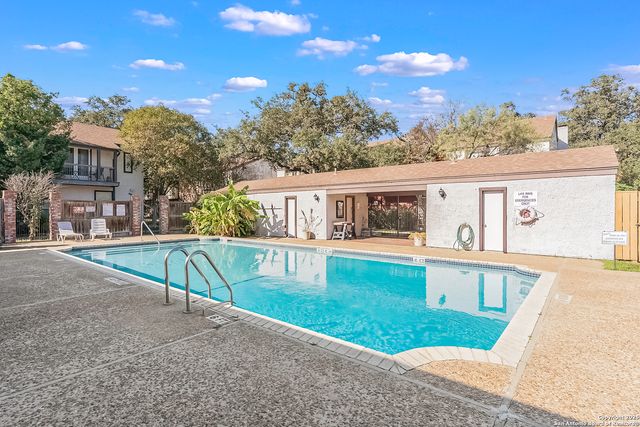 3803 Barrington St Apt 5B, San Antonio, TX 78217