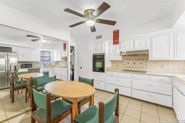 3803 Barrington St Apt 5B, San Antonio, TX 78217