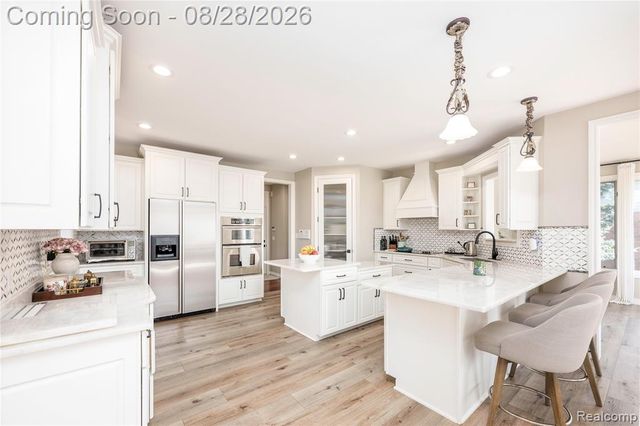 63520 Georgetowne, Washington, MI 48095