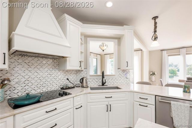 63520 Georgetowne, Washington, MI 48095