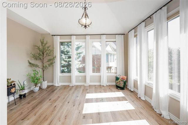 63520 Georgetowne, Washington, MI 48095