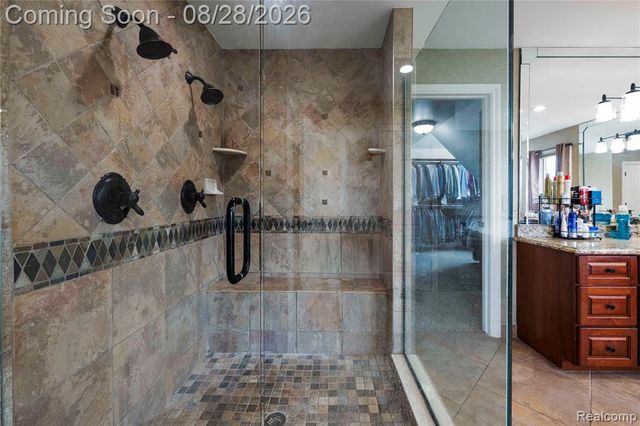 63520 Georgetowne, Washington, MI 48095