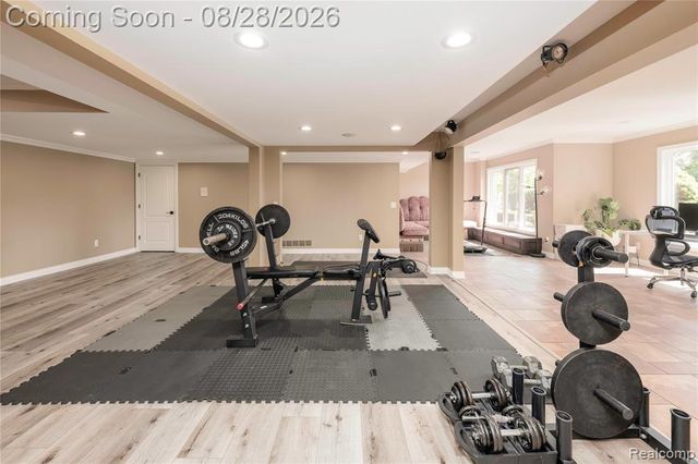 63520 Georgetowne, Washington, MI 48095