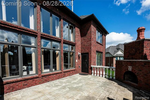 63520 Georgetowne, Washington, MI 48095