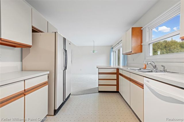 4201 Blue River Drive, Saint Clair, MI 48079