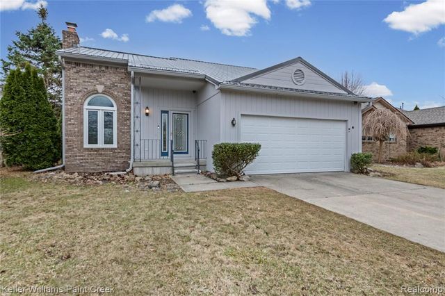 4201 Blue River Drive, Saint Clair, MI 48079