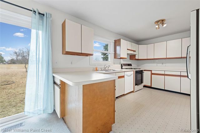 4201 Blue River Drive, Saint Clair, MI 48079