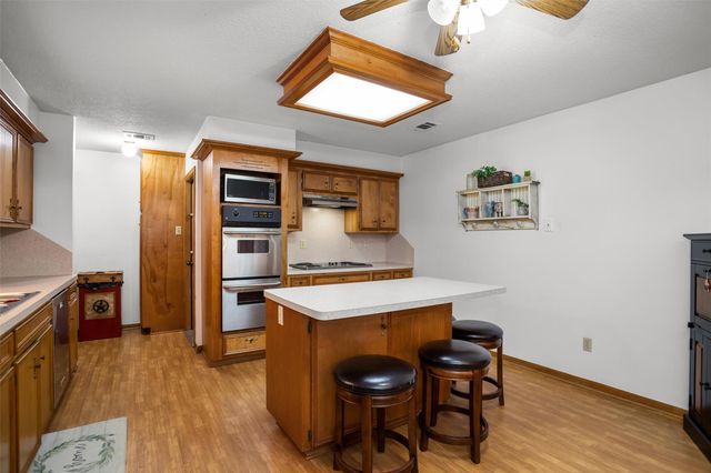 533 Creekwood Street, Crockett, TX 75835