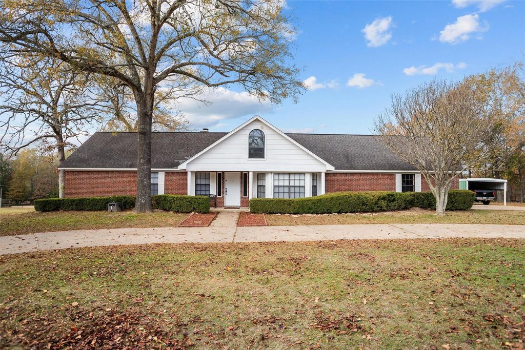 533 Creekwood Street, Crockett, TX 75835