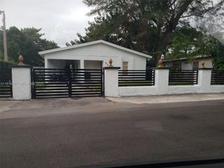 839 NW 13th Avenue, Fort Lauderdale, FL 33311