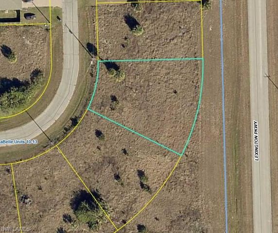 517 Ella Jean PL, Labelle, FL 33935