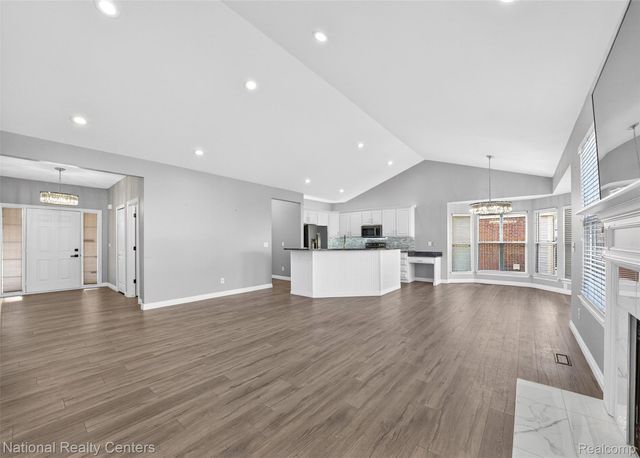 6871 Haymarket, Shelby Charter Township, MI 48317