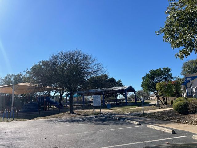 120 Salado DR, Kyle, TX 78640