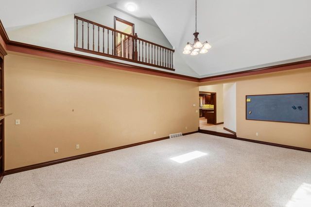 1498 PARKWAY DRIVE, Green Bay, WI 54304