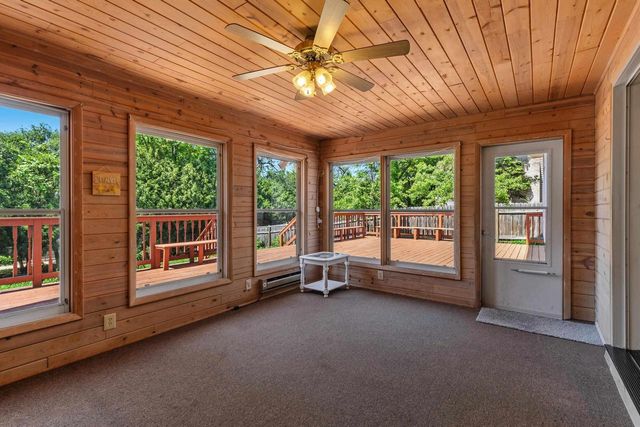1498 PARKWAY DRIVE, Green Bay, WI 54304