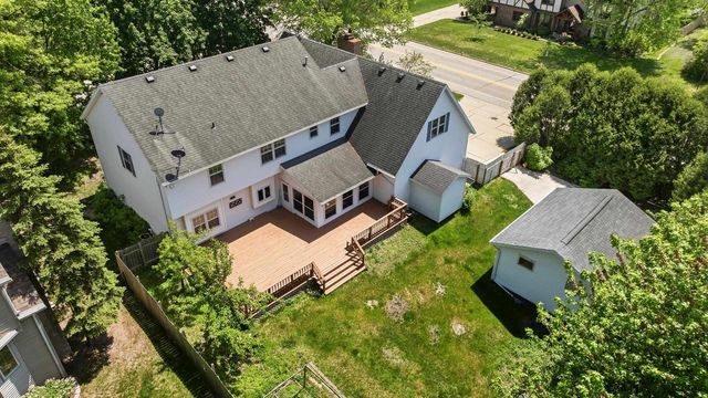 1498 PARKWAY DRIVE, Green Bay, WI 54304
