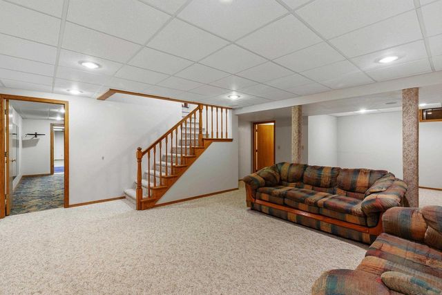 1498 PARKWAY DRIVE, Green Bay, WI 54304