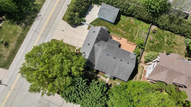 1498 PARKWAY DRIVE, Green Bay, WI 54304
