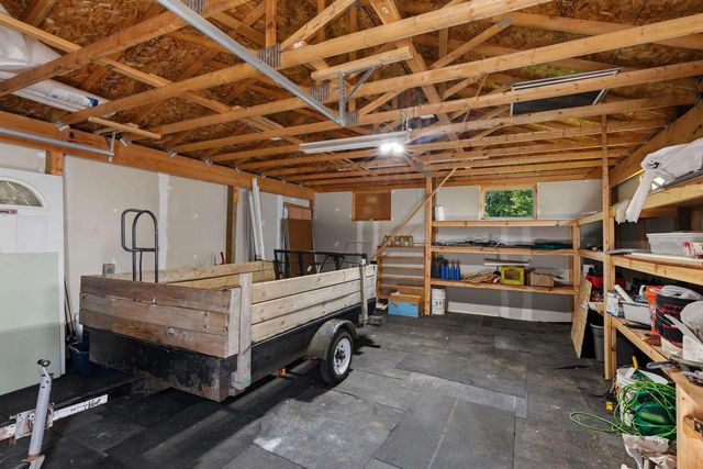 1498 PARKWAY DRIVE, Green Bay, WI 54304