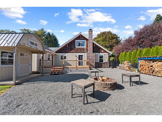 103 W HUMPHREY St, Yacolt, WA 98675