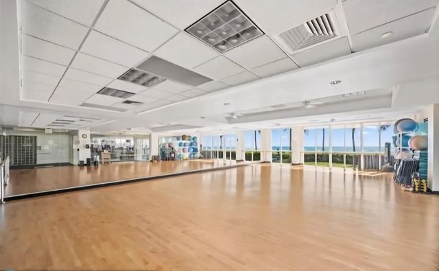 16500 Collins Ave 356, Sunny Isles Beach, FL 33160