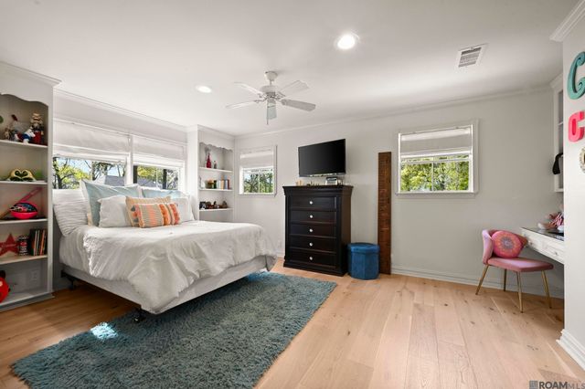 1015 Claiborne Rd, Baton Rouge, LA 70810