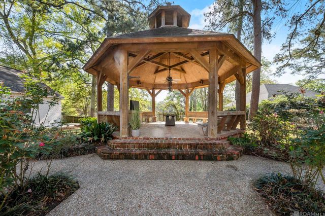 1015 Claiborne Rd, Baton Rouge, LA 70810